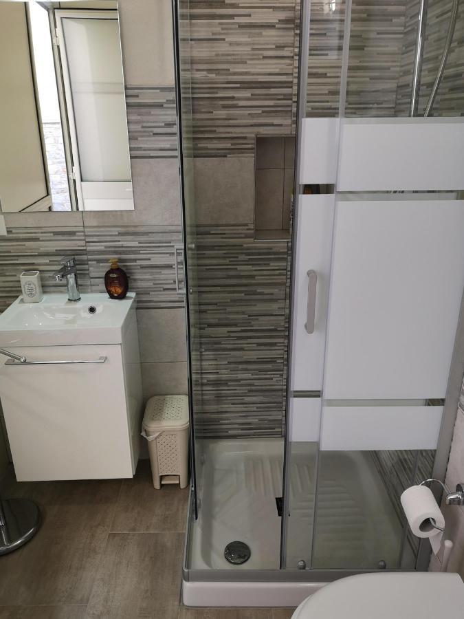 Zisa Home Ai Cantieri Culturali-Facile Posteggio In Strada No Ticket Palermo Dış mekan fotoğraf