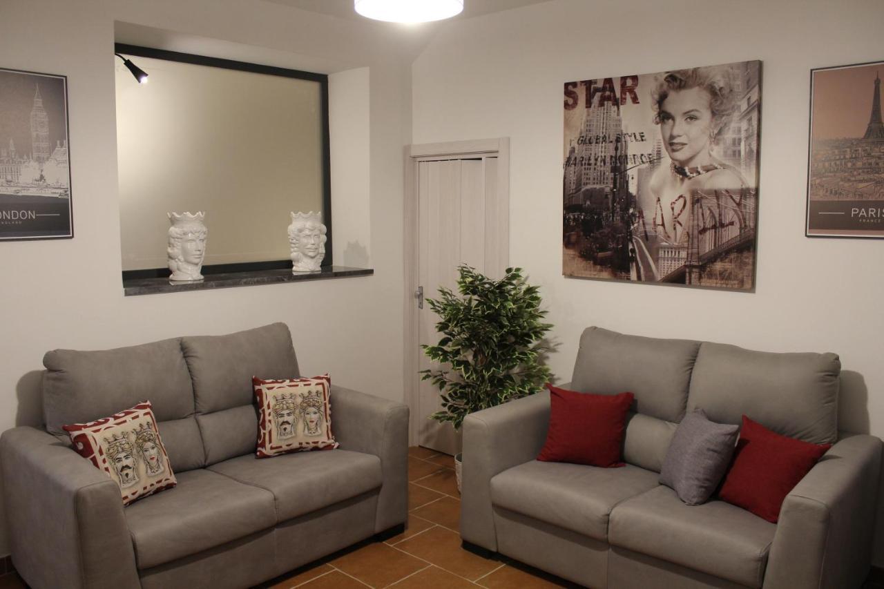 Zisa Home Ai Cantieri Culturali-Facile Posteggio In Strada No Ticket Palermo Dış mekan fotoğraf