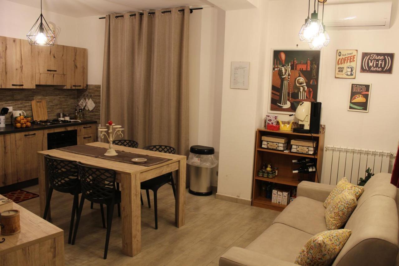 Zisa Home Ai Cantieri Culturali-Facile Posteggio In Strada No Ticket Palermo Dış mekan fotoğraf